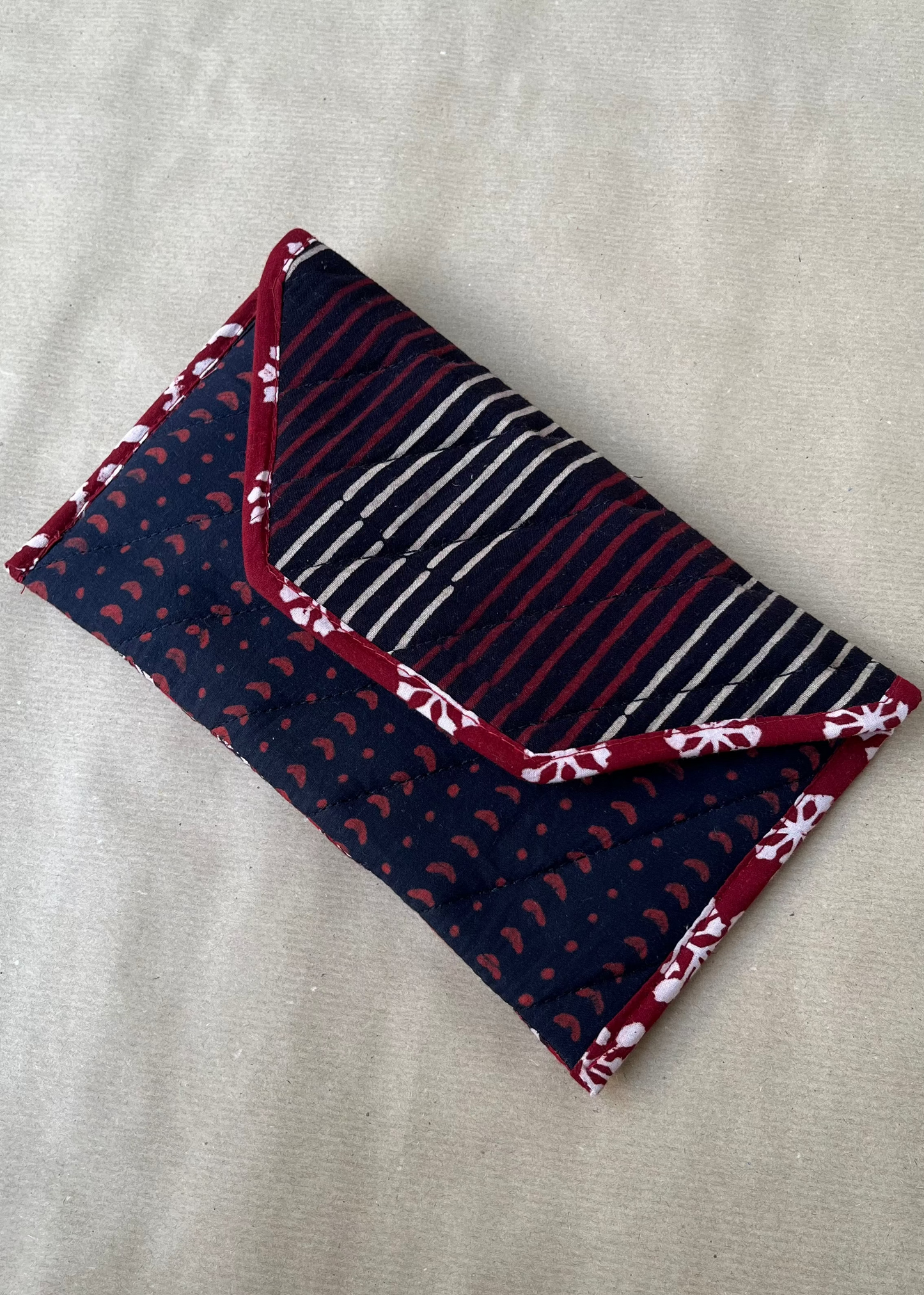 Hand Clutches