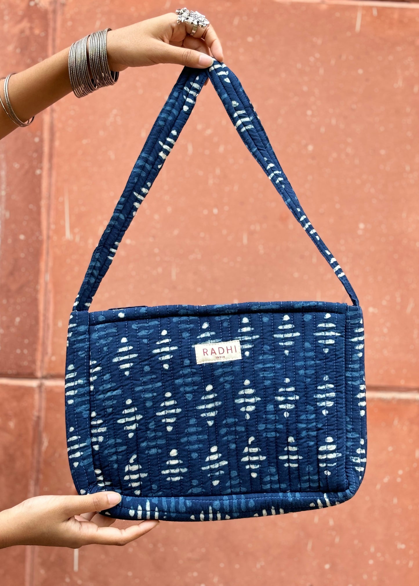 Shoulder Bags